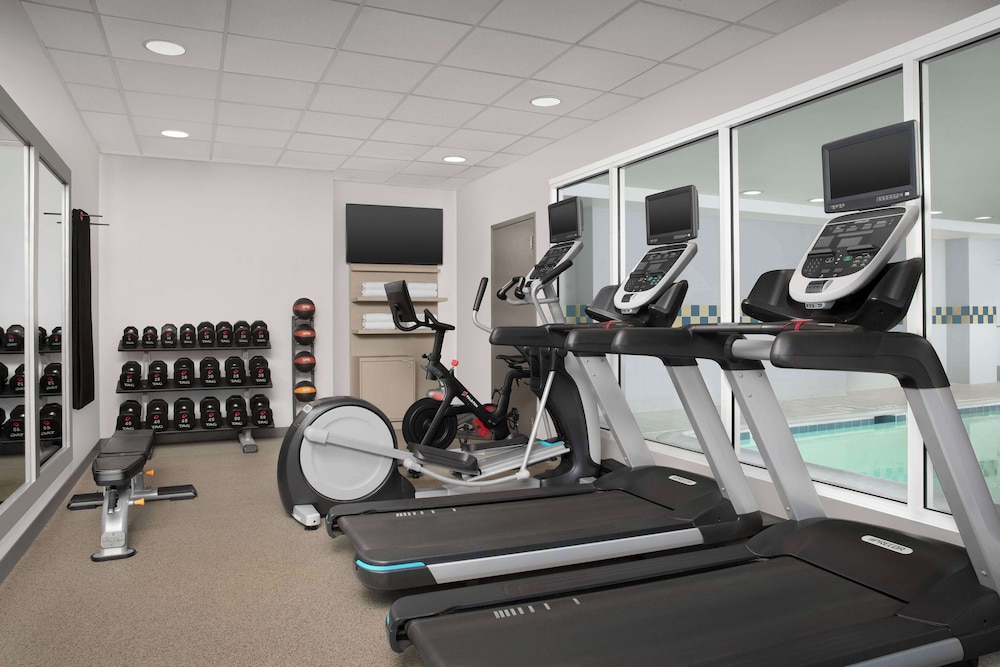 Hilton Garden Inn Hoffman Estates - photo 22
