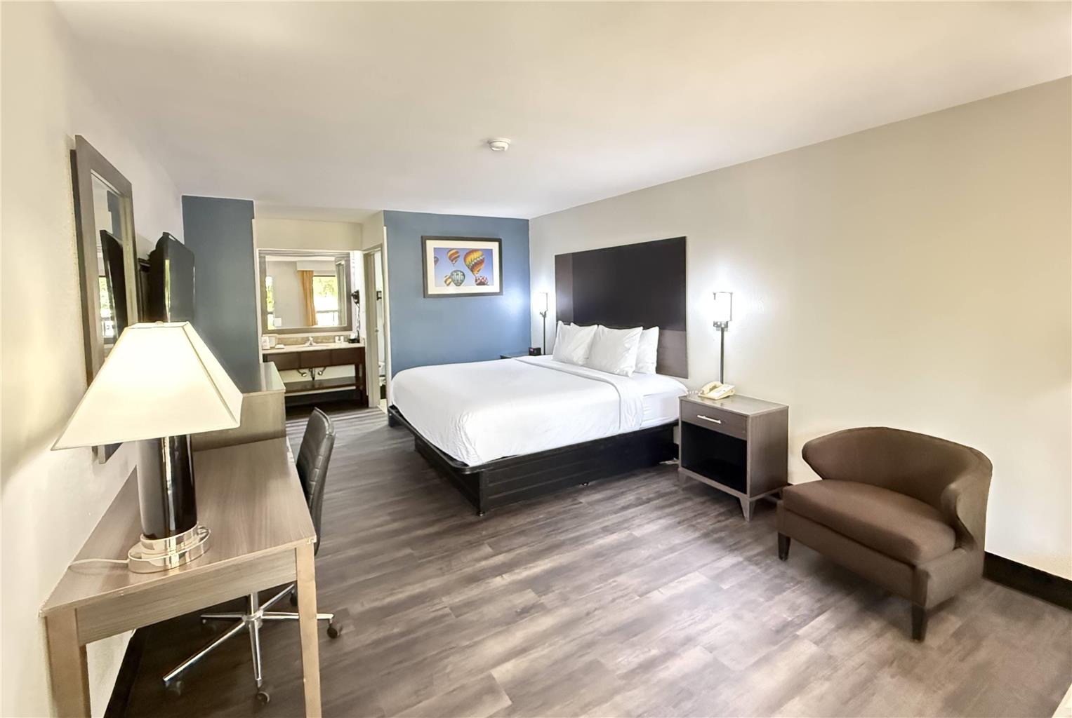 Baymont by Wyndham Tallahassee - photo 26