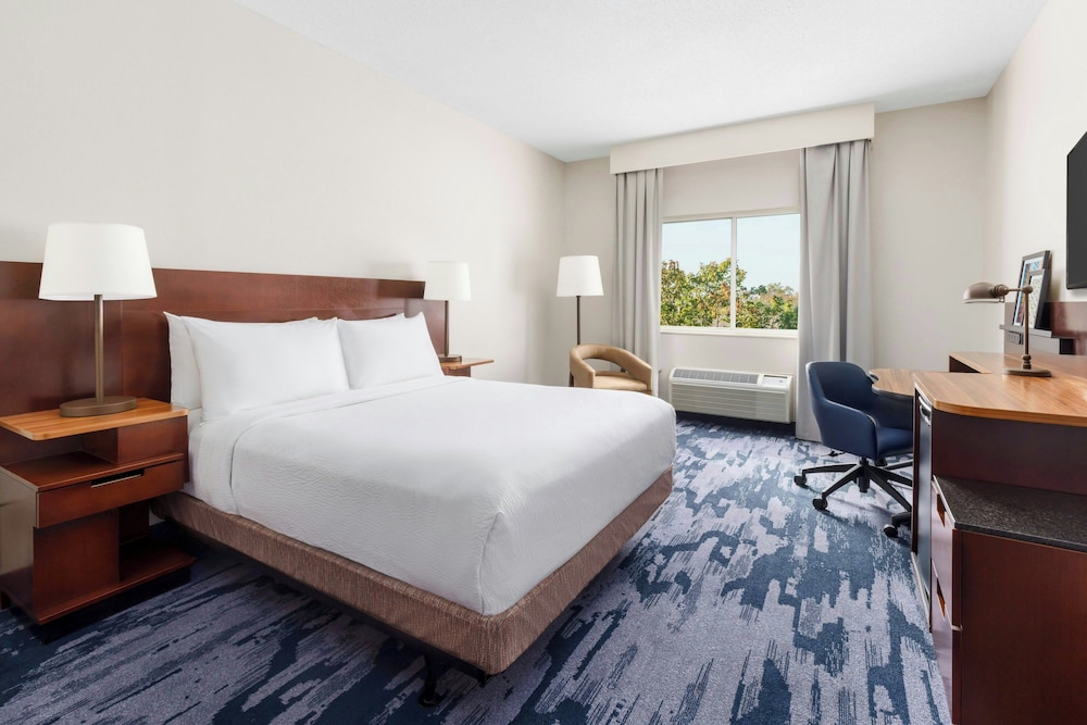 Fairfield Inn by Marriott Philadelphia Airport - photo 8