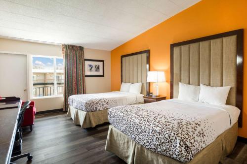 Rodeway Inn & Suites Stroudsburg Poconos - photo 5