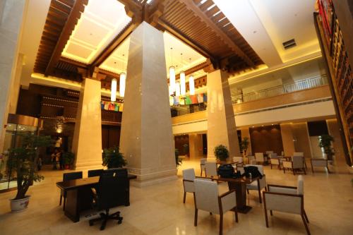 Qiaomulangzong Hotel — hotel in Rikaze