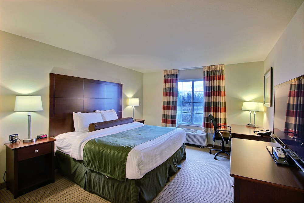 AmericInn by Wyndham Oshkosh - photo 12