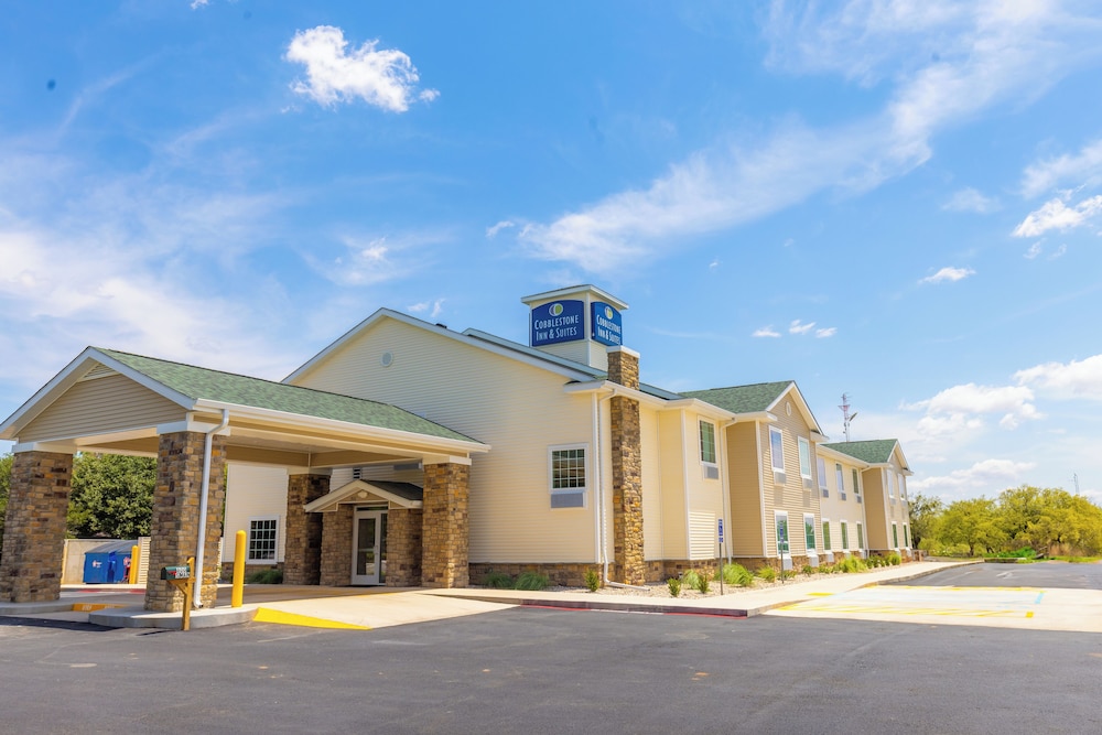 Cobblestone Inn & Suites Winters — hotel in Winters