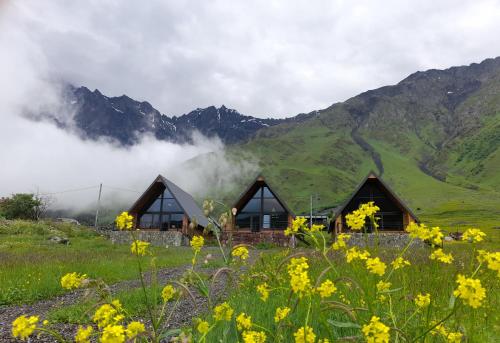 Kera Cottages Kazbegi