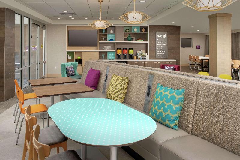 Home2 Suites by Hilton Edison - photo 4