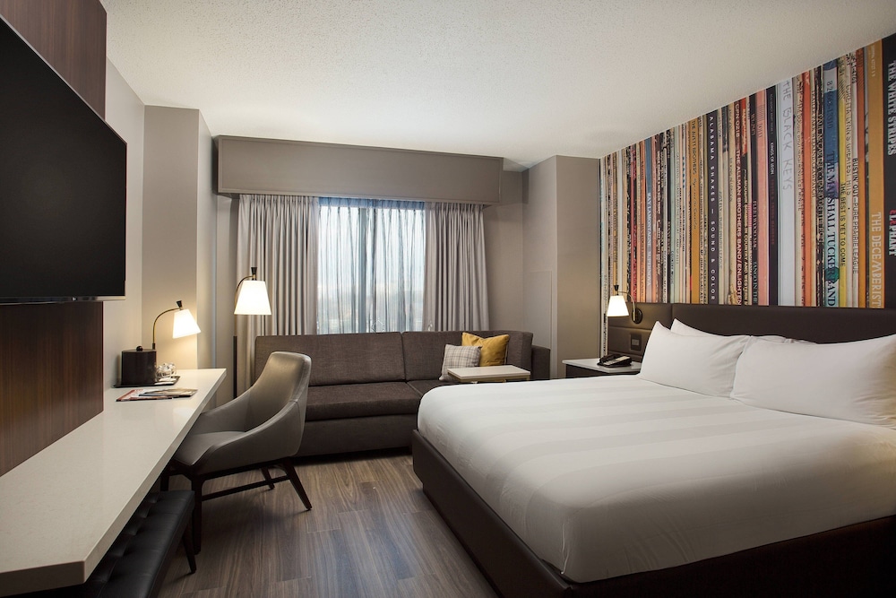 Nashville Marriott at Vanderbilt University - photo 18