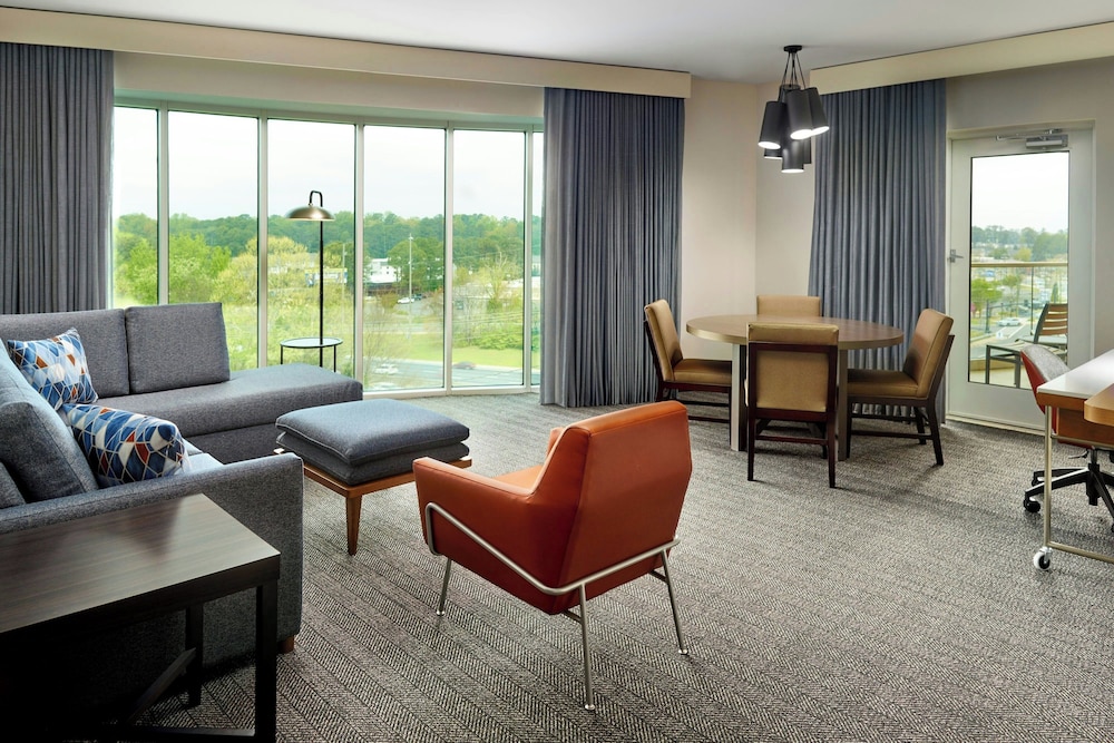Courtyard by Marriott Atlanta Dunwoody - photo 33