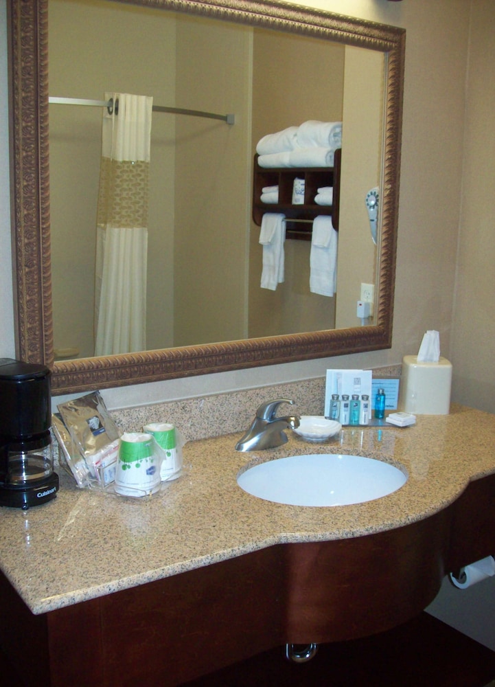 Hampton Inn Gallipolis - photo 26