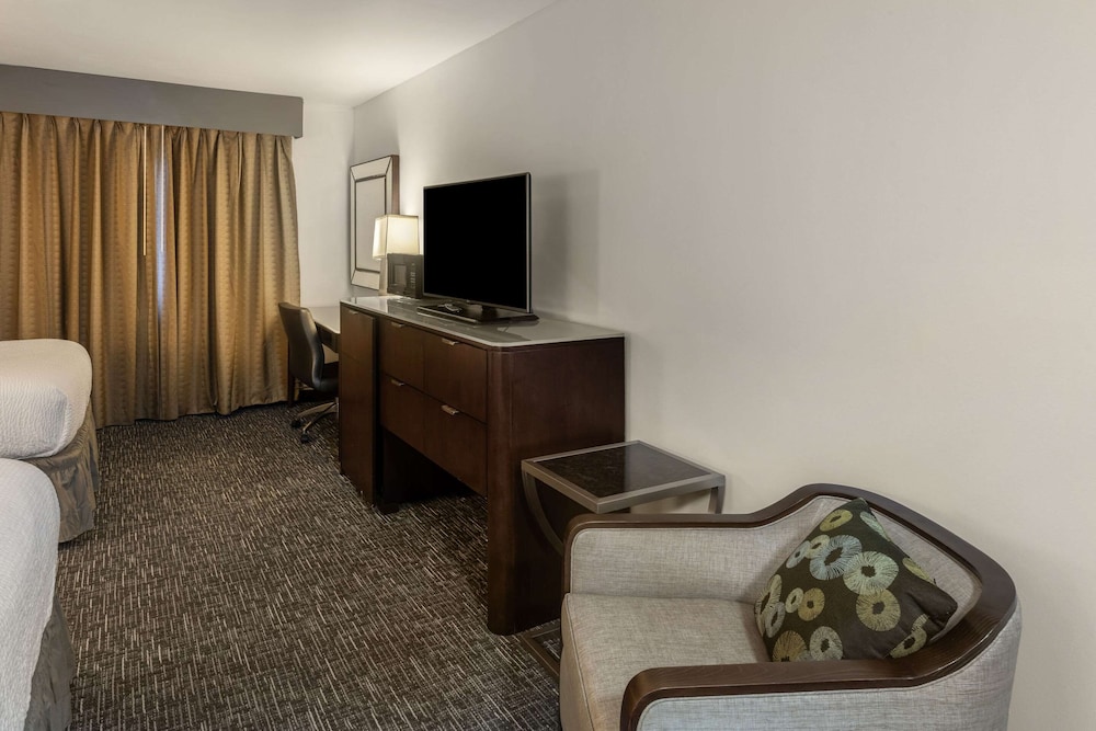 Quality Inn & Suites Caribou - photo 27