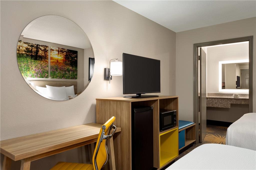Days Inn by Wyndham Cartersville - photo 13