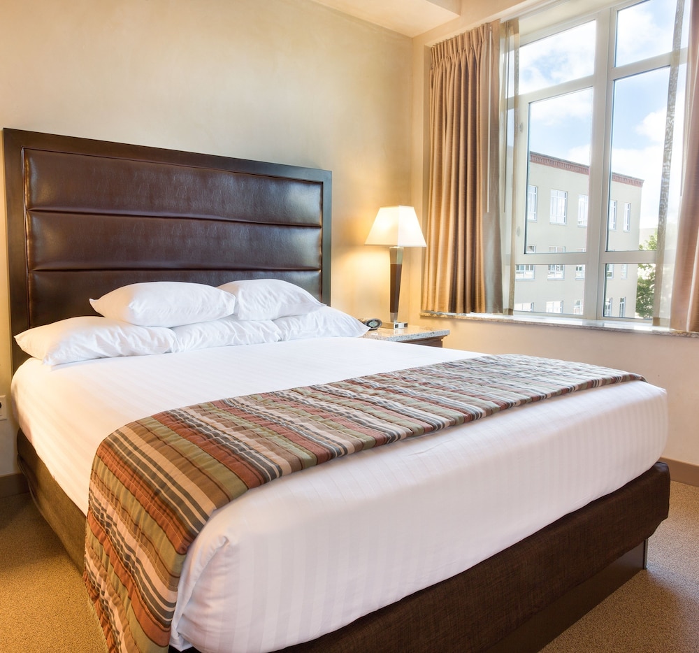 Drury Plaza Hotel in Santa Fe - photo 12