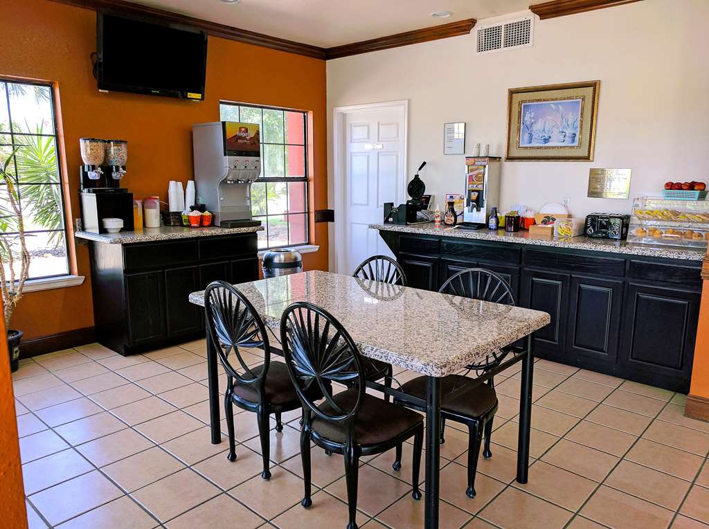 Americas Best Value Inn Brownsville - photo 26