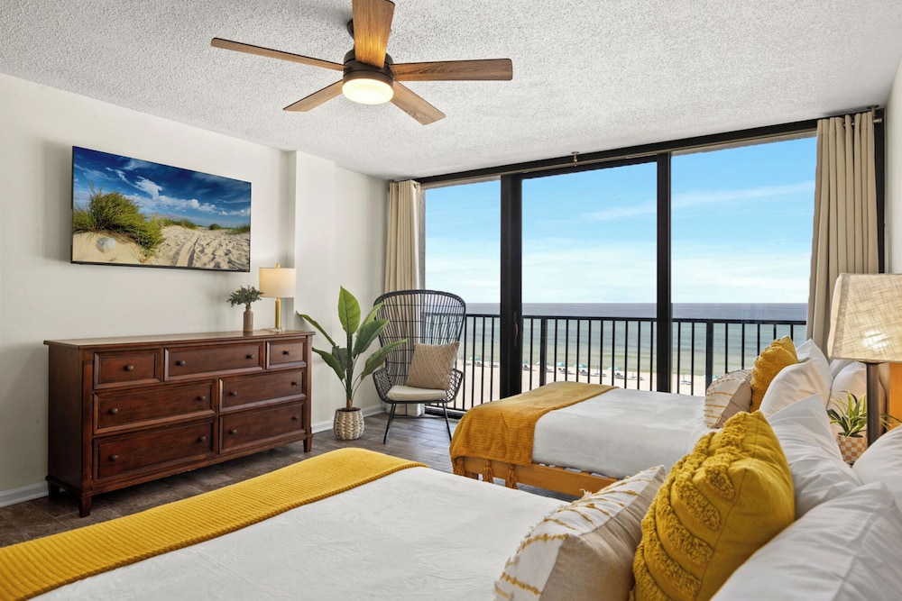 Sandpiper Beacon Beach Resort - photo 99