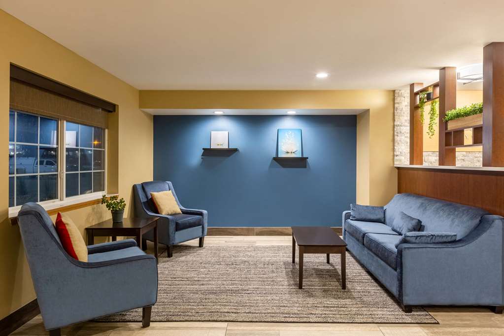 AmericInn by Wyndham Jefferson - photo 3