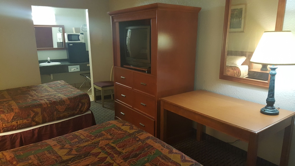 The Brooke Hotel - photo 6