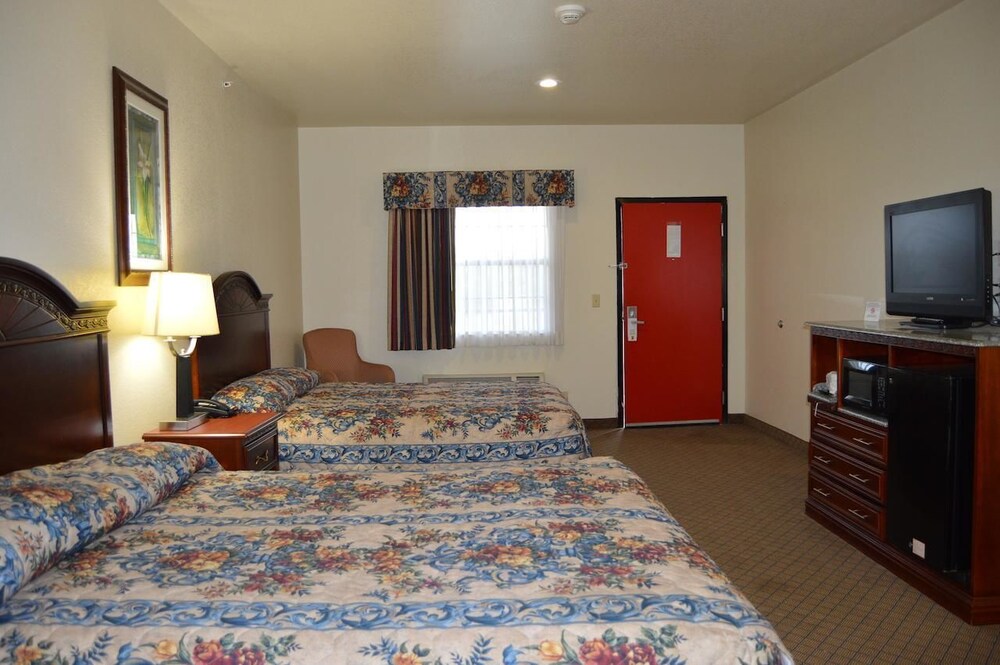 HiWay Inn Express Kiowa Hwy 69 - photo 5