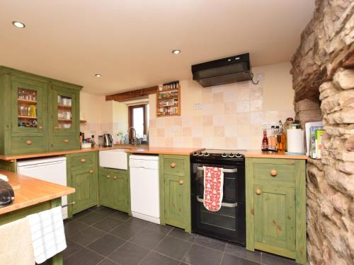 2 Bed in Whaley Bridge PK741 — Whaley Bridge — photo 5