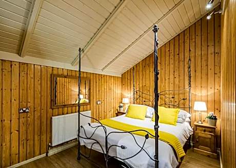 Springwood Lodges
