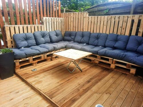 La détente in Fechain, France