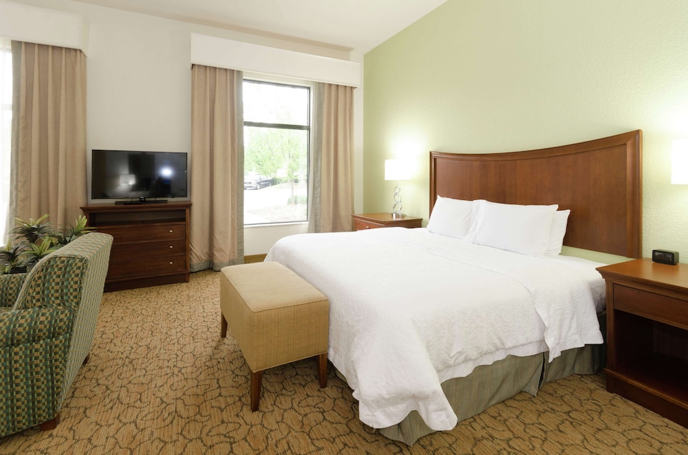 Hampton Inn Hickory - photo 21