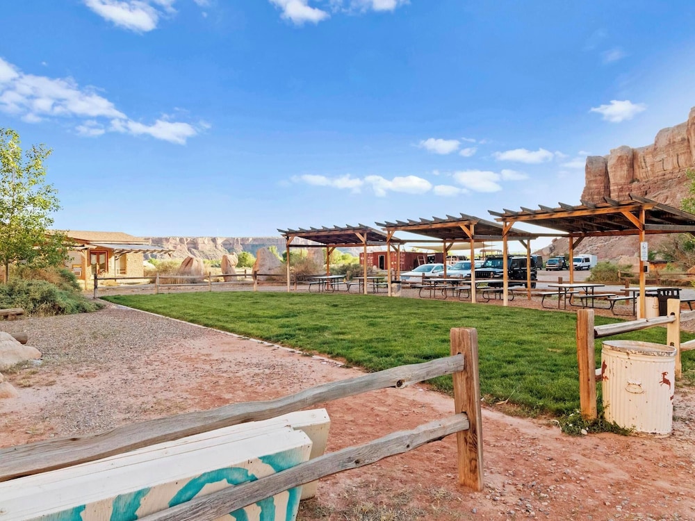 Bluff Dwellings Resort - photo 70