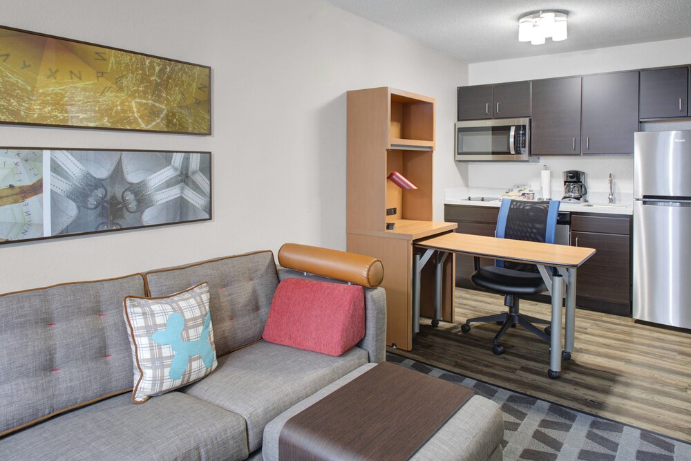 TownePlace Suites by Marriott Wichita East - photo 7