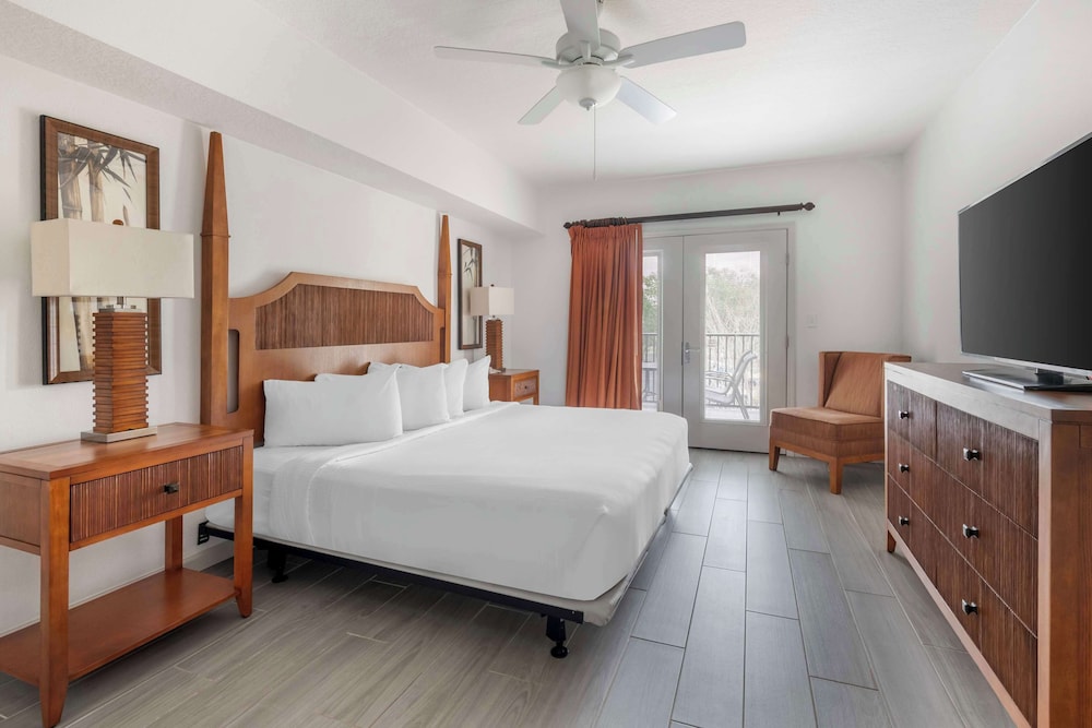 Hilton Vacation Club Aqua Sol Orlando West - photo 12