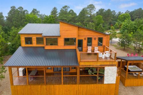 All About The View — Broken Bow — photo 2