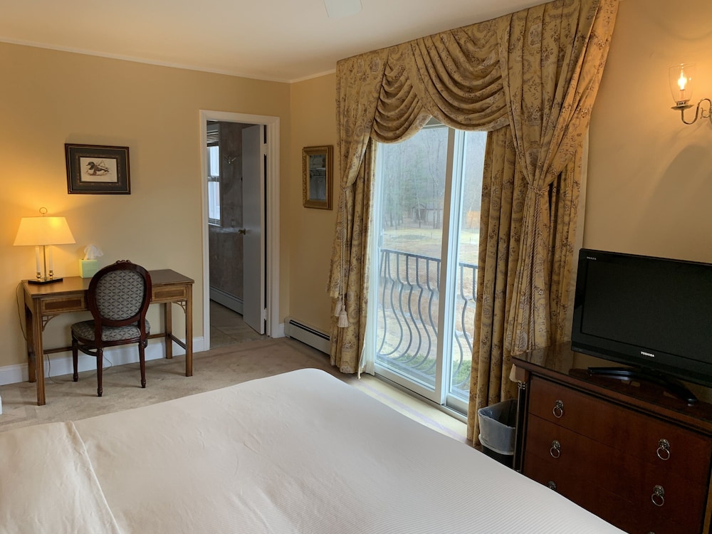 The Copperhood Retreat & Spa - photo 7