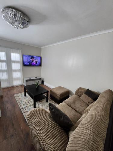 Home away from Home — 4-Star Luxury Hotel in Woolwich, United Kingdom