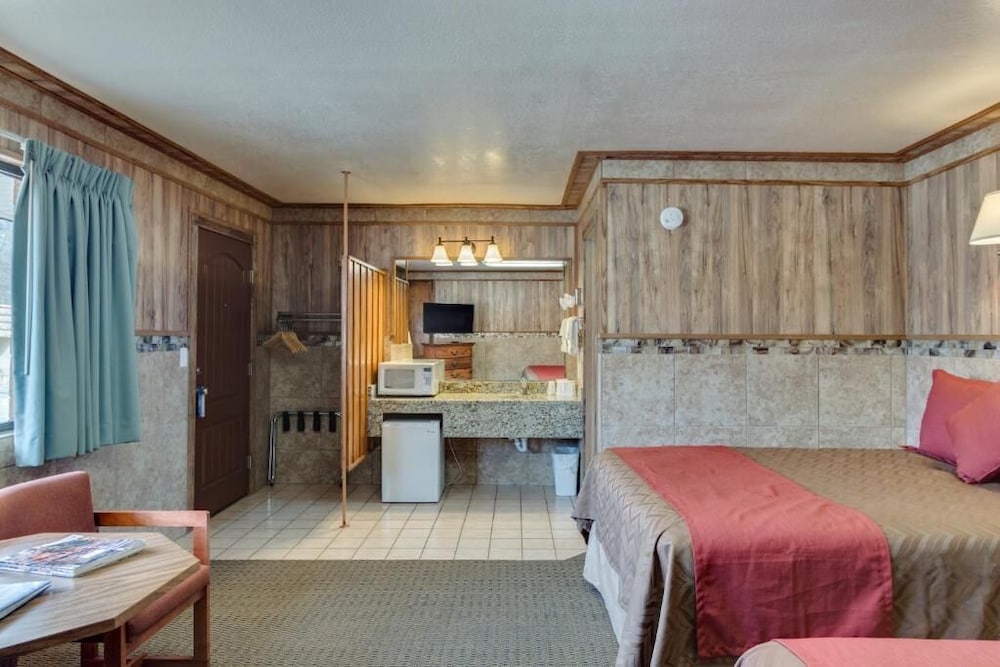 Zion Park Motel - photo 17