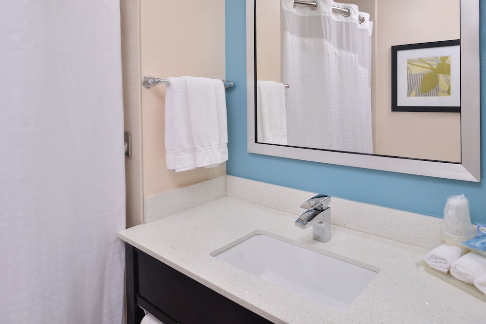 Holiday Inn Express Montgomery East I 85 by IHG - photo 18
