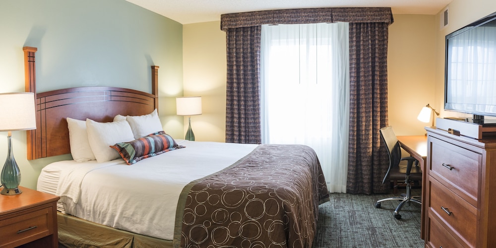 Staybridge Suites Fargo by IHG - photo 40