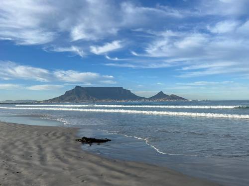 Kite View Villa @2 — 4-Star Luxury Hotel in Cape Town, South Africa