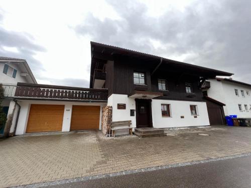 Chalet Alpenflair — 4-Star Luxury Hotel in Pfronten, Germany