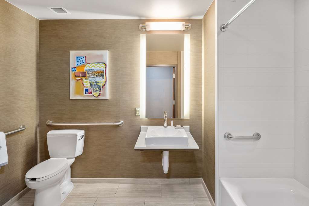Cambria Hotel Plano Frisco - photo 20