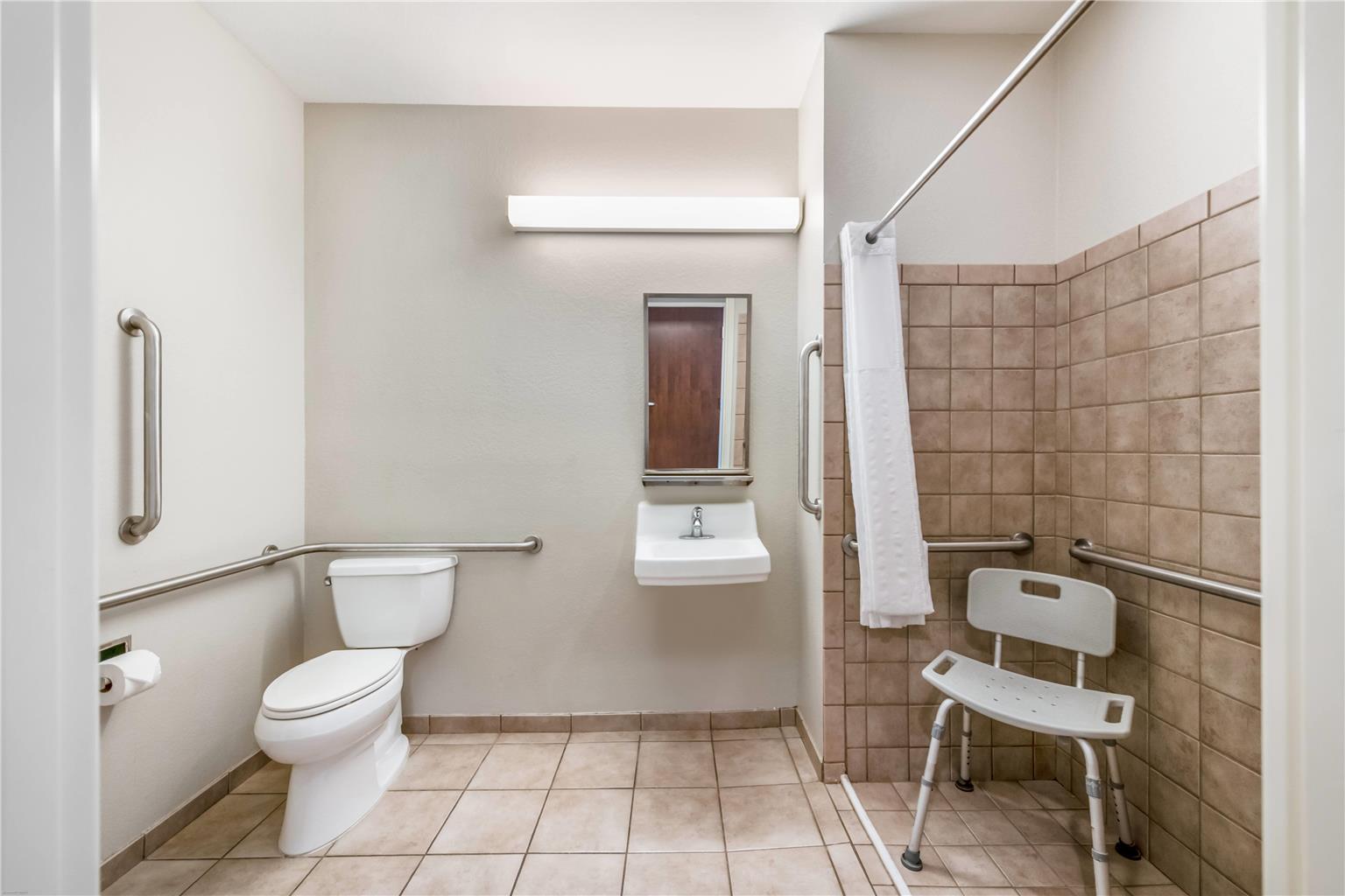 Microtel Inn & Suites by Wyndham Pearl River Slidell - photo 19