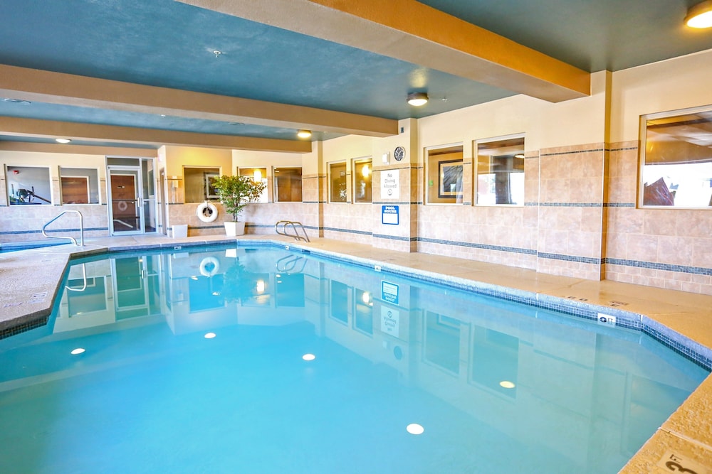 Holiday Inn West Yellowstone by IHG. - photo 107