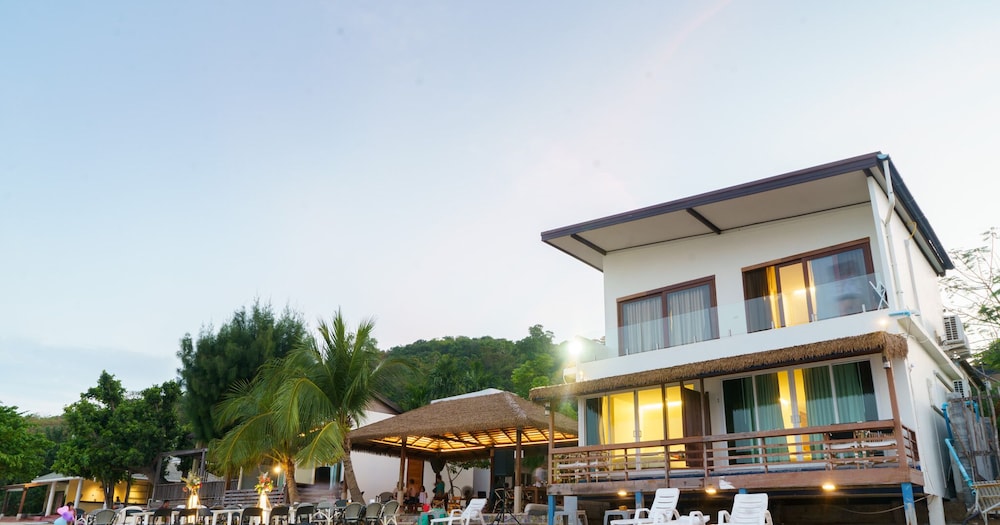 Samed Seaside Resort - carbon neutral hotel in Rayong