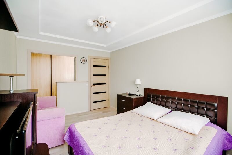 EasyRent on st. Kudasheva 110 in Tol'yatti, Russia