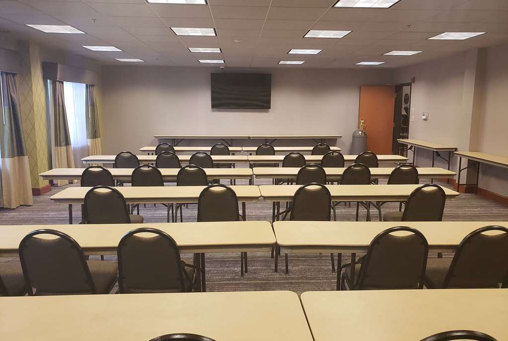 Wingate by Wyndham Coon Rapids - photo 16