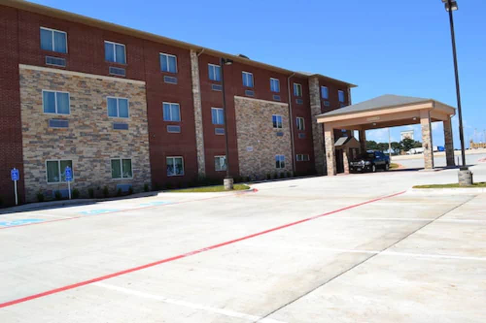 Red River Inn And Suites - photo 46