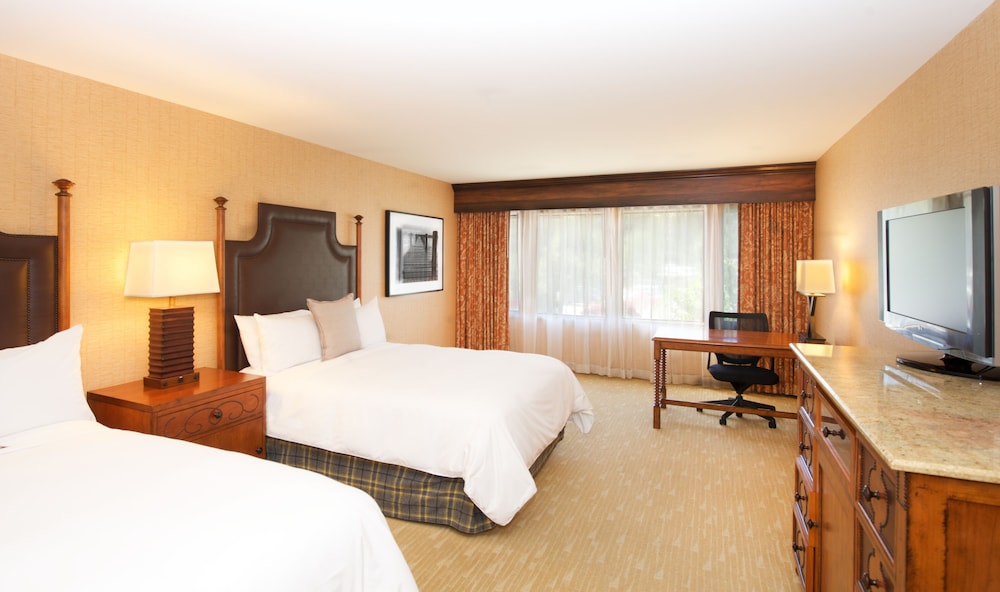 Lake Arrowhead Resort and Spa - photo 8