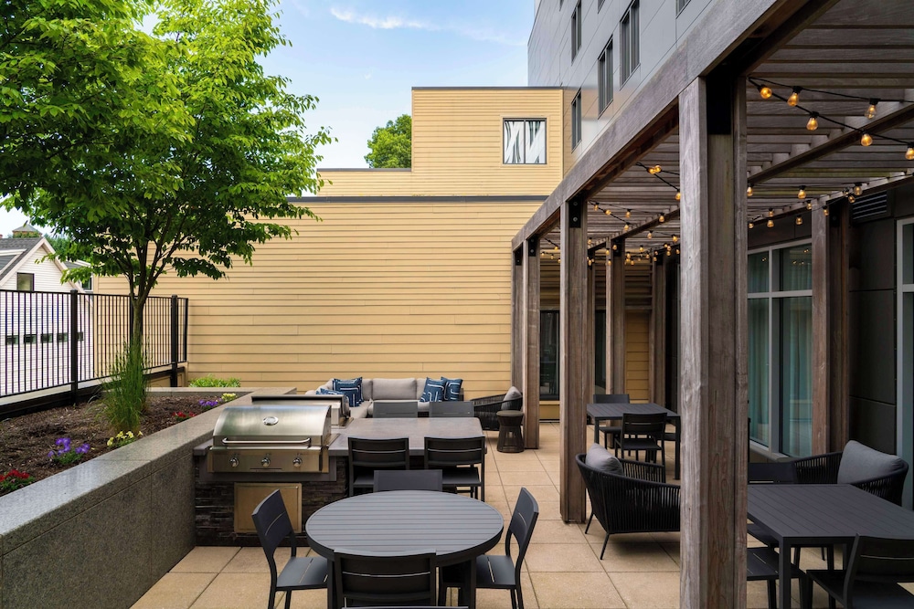 Homewood Suites by Hilton Boston Brookline Longwood Medical - photo 55