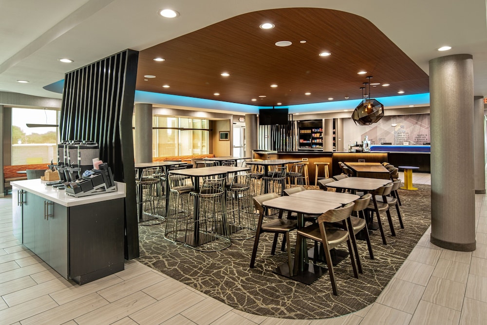SpringHill Suites by Marriott Dallas Central Expressway - photo 51