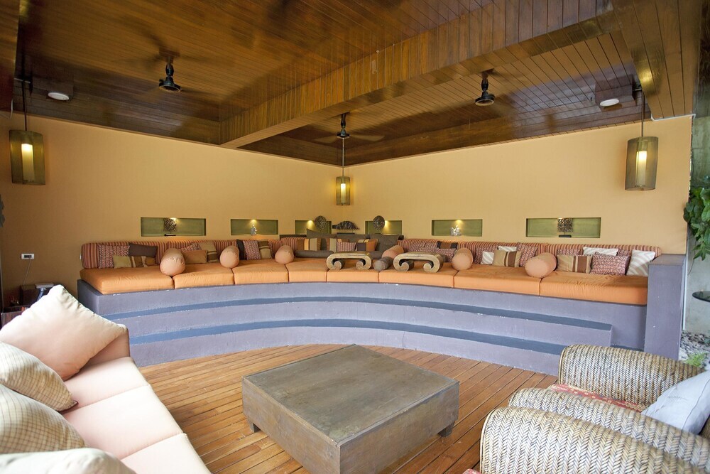 Tamarind Exclusive Villa Pool Tennis Gym — 4-Star Luxury Hotel in Sattahip, Thailand
