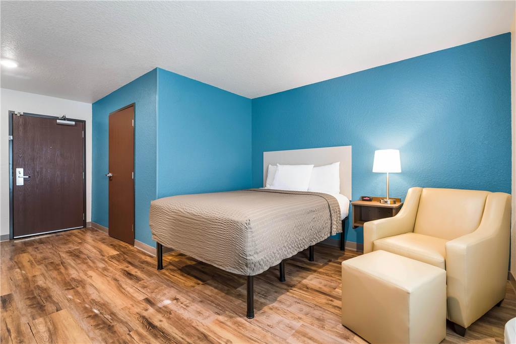 WoodSpring Suites Davenport FL - photo 8