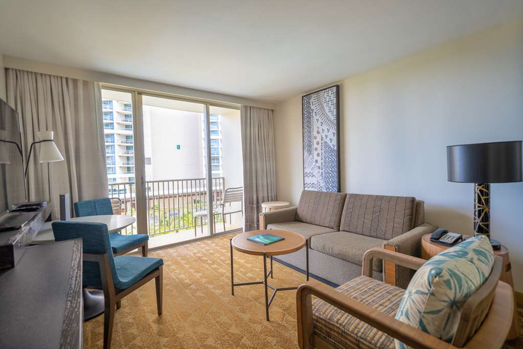 Embassy Suites by Hilton Waikiki Beach Walk - photo 38