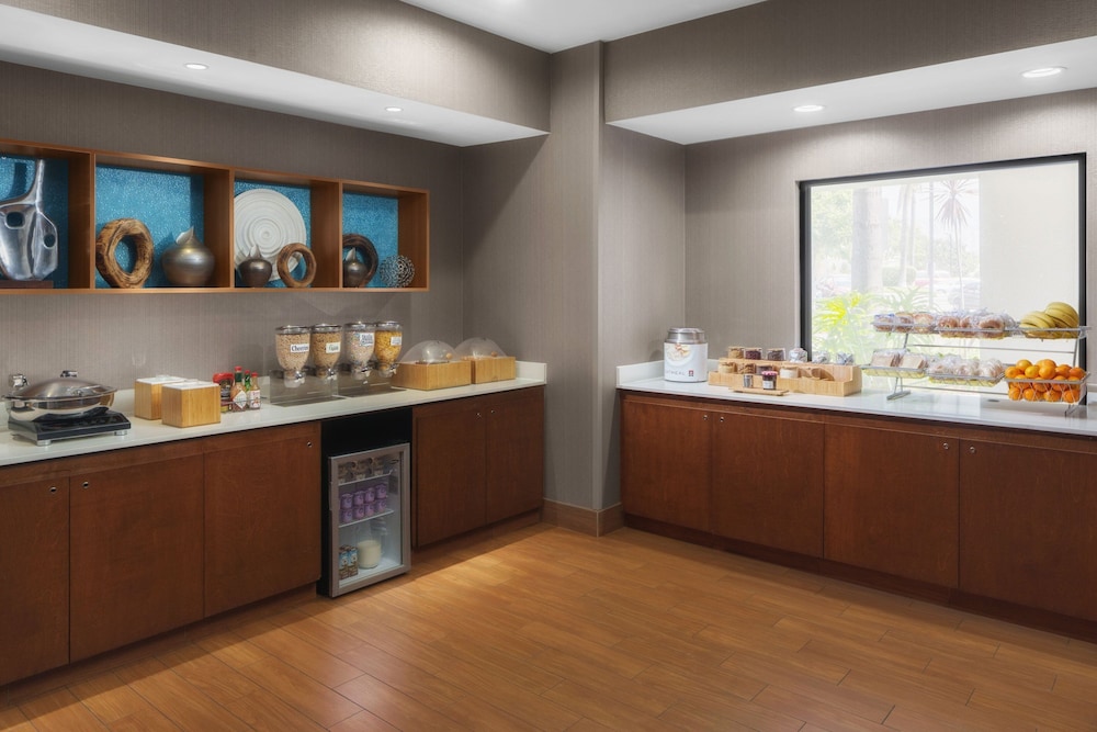 SpringHill Suites by Marriott Pasadena Arcadia - photo 28