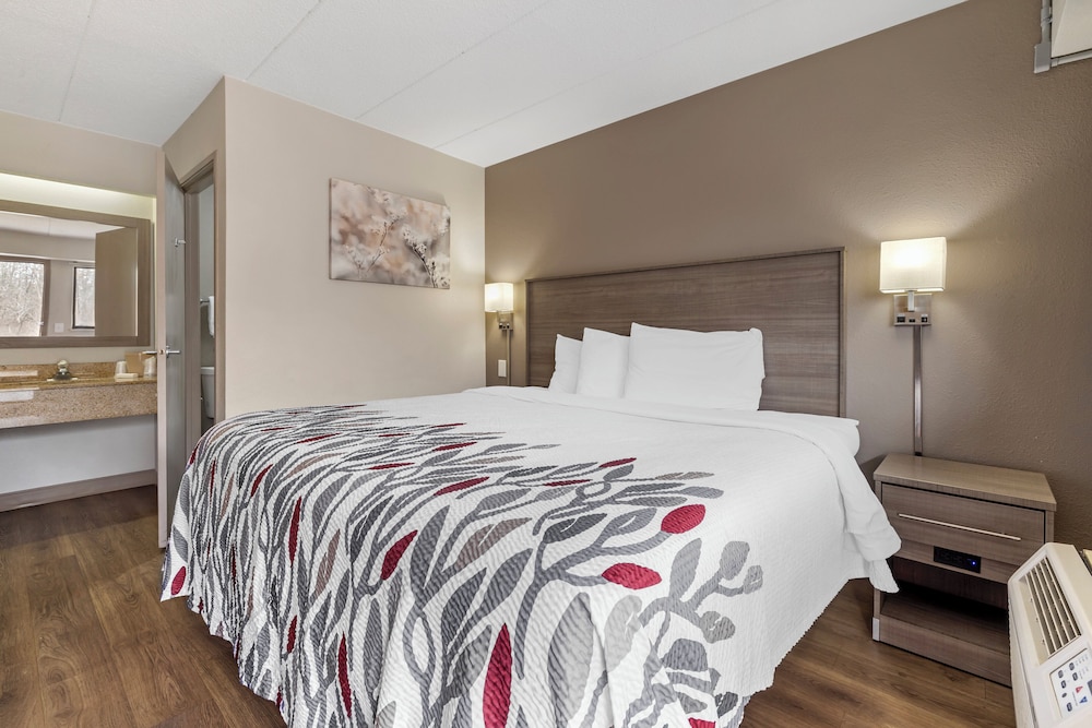 Red Roof Inn Parsippany - photo 22